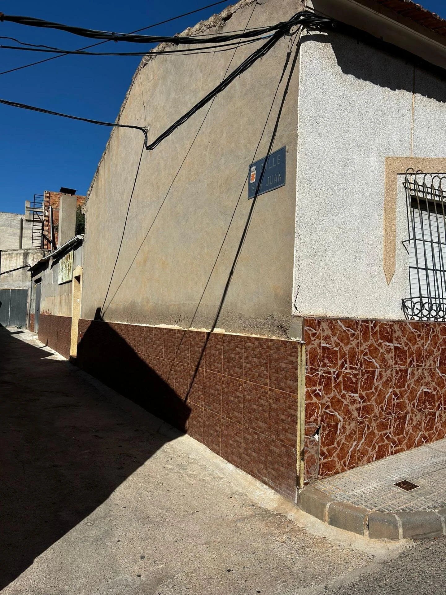 Renovation house near UCAM, five bedrooms