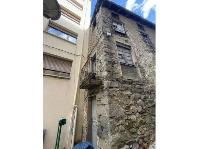 Casa rústica para reformar en Escaldes