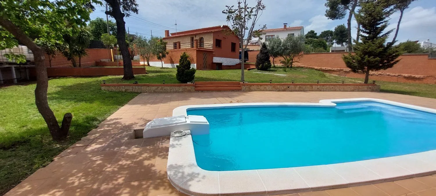 Chalet rural con piscina privada
