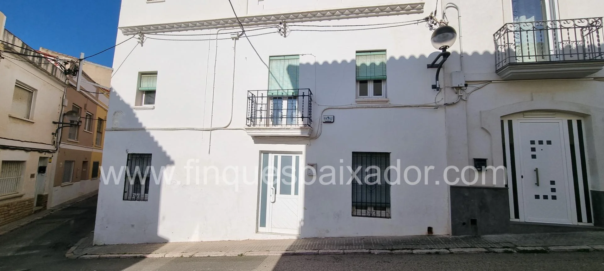 Casa esquinera en Eixample, 5 habitaciones