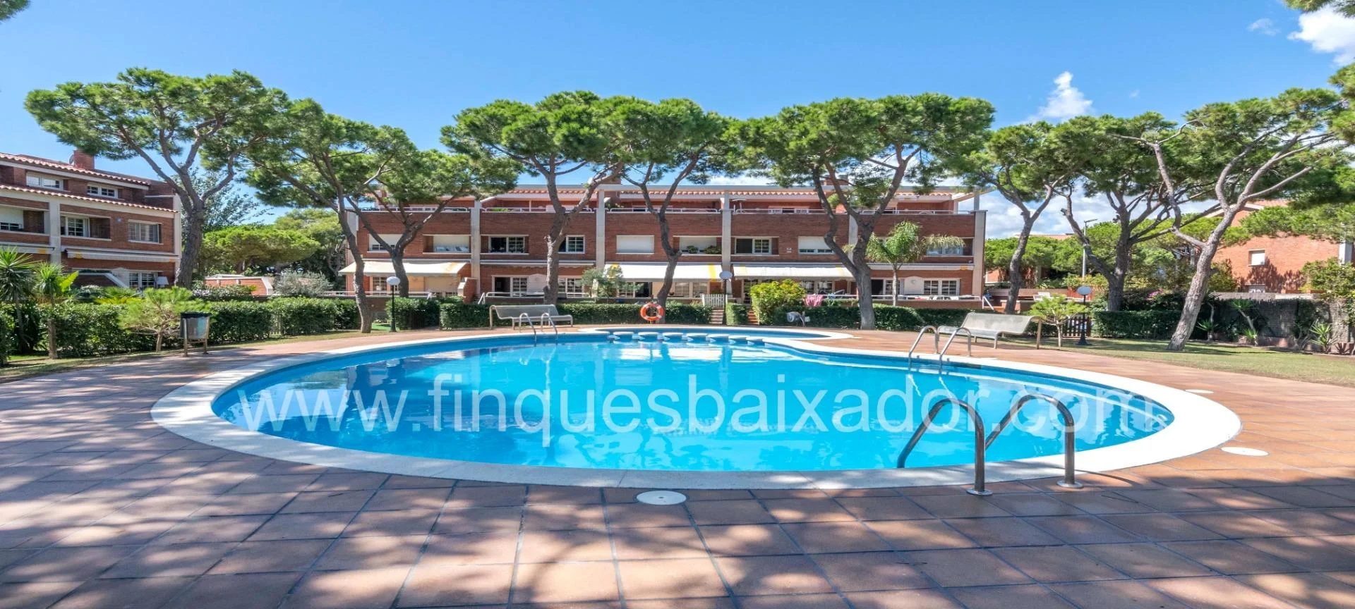 Gavà Mar townhouse, 5 bedrooms, pool