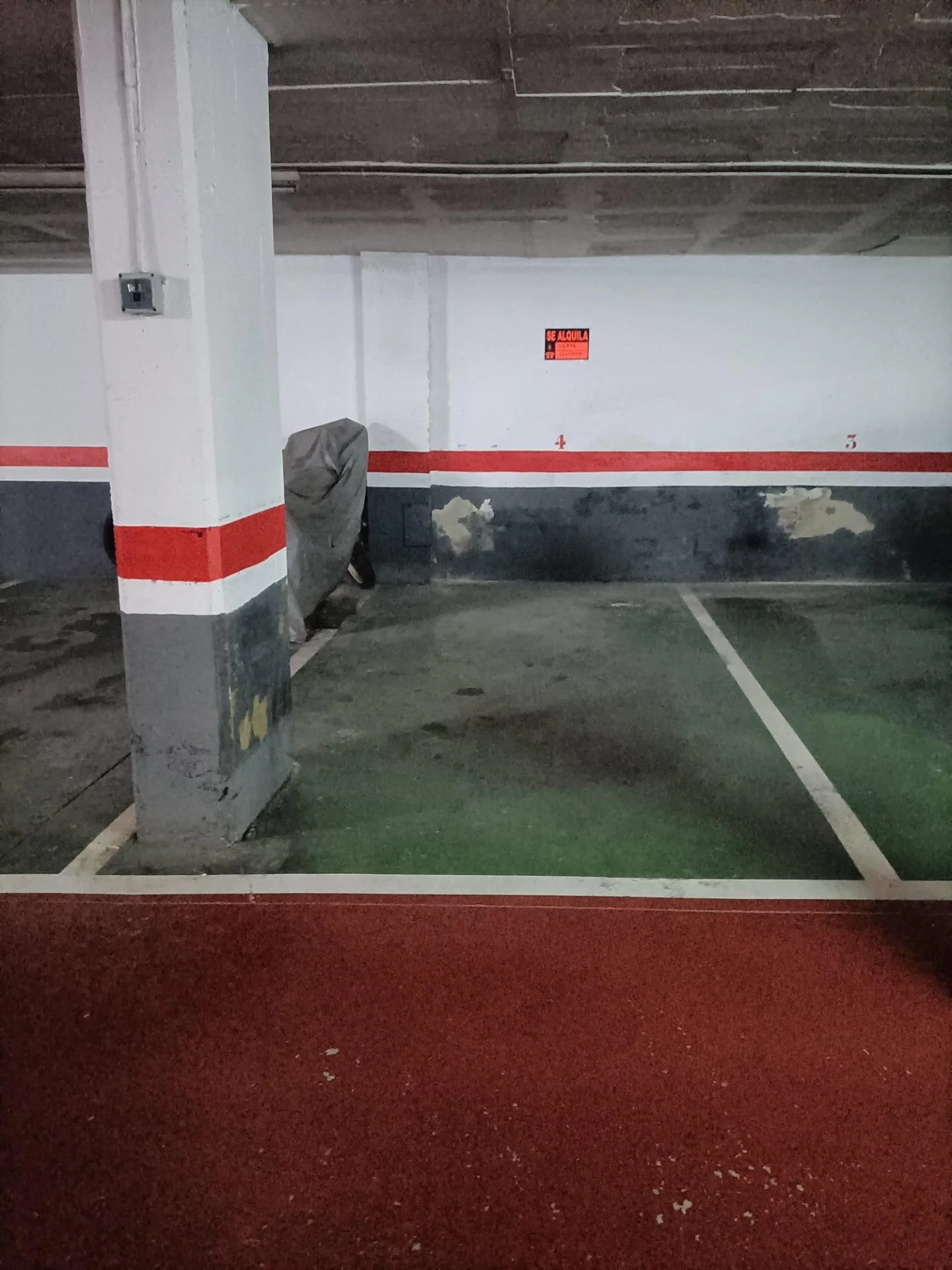 Car parking space in Castelldefels