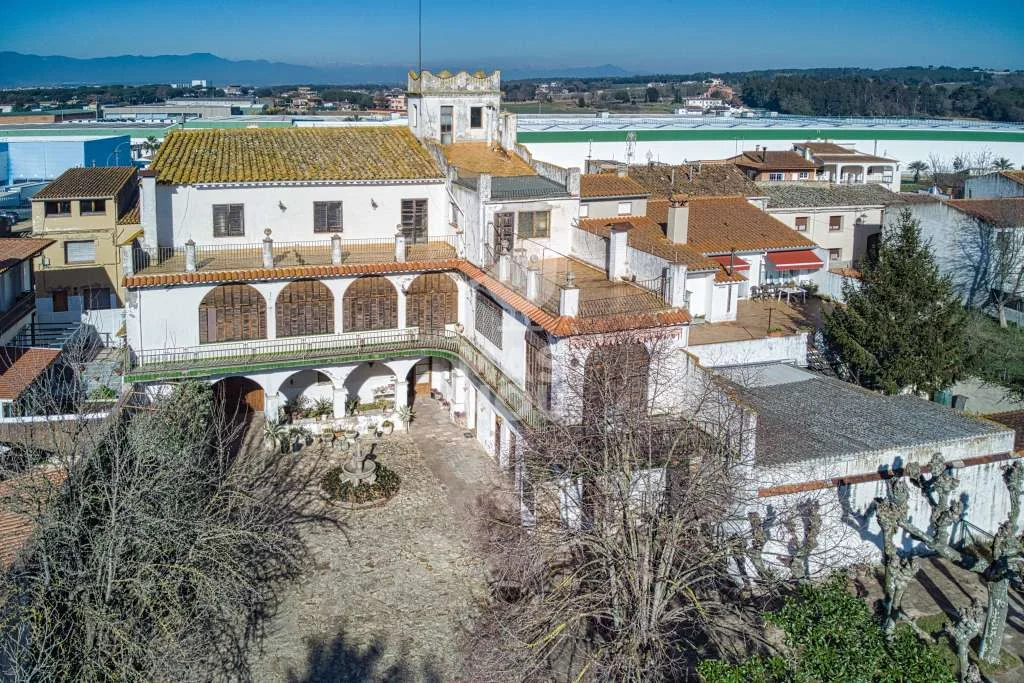 Casa rural de 11 dormitorios cerca de la Costa Brava