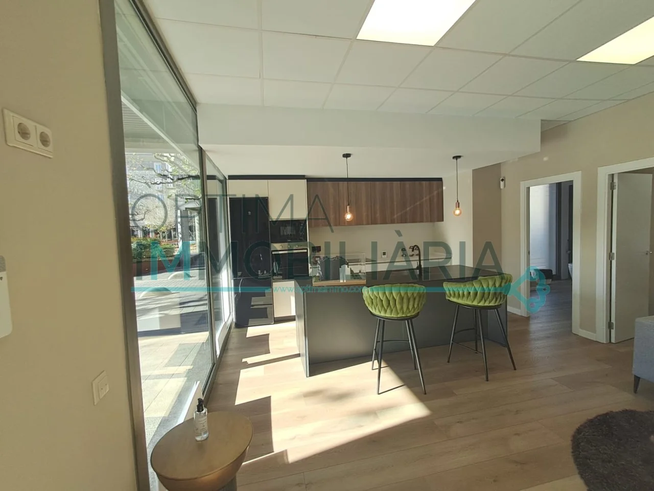 New central apartment, three bedrooms