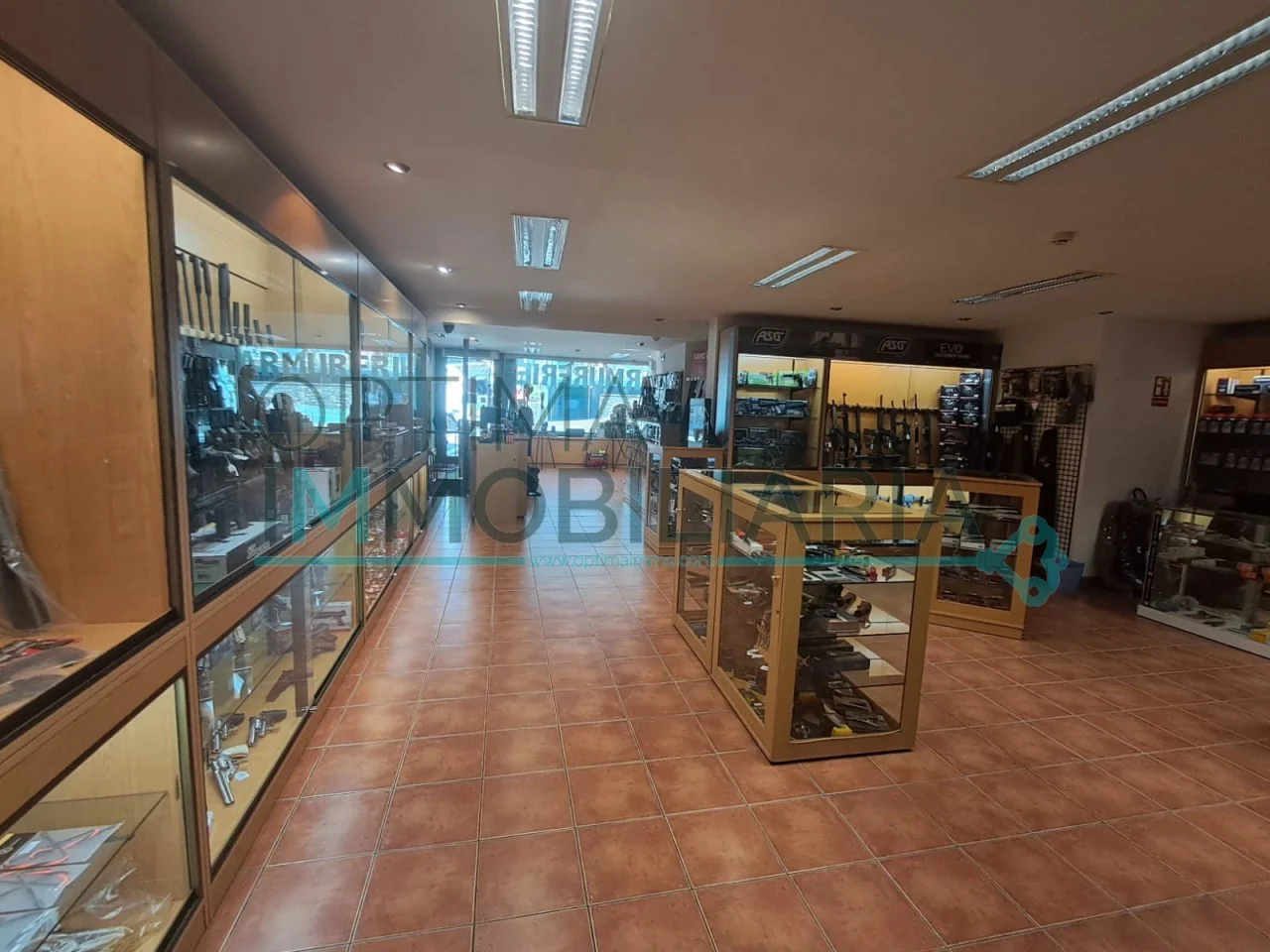 Commercial premises near ski slopes