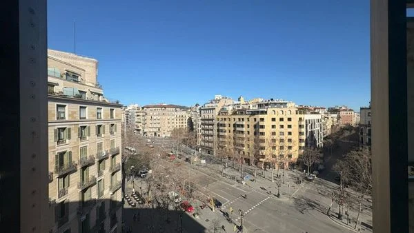 Prime corner flat on Passeig de Gràcia