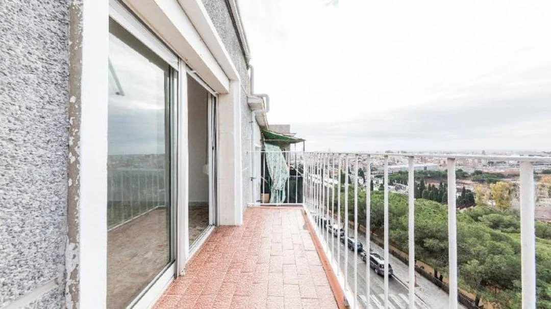 Tenanted flat in La Florida, three bedrooms
