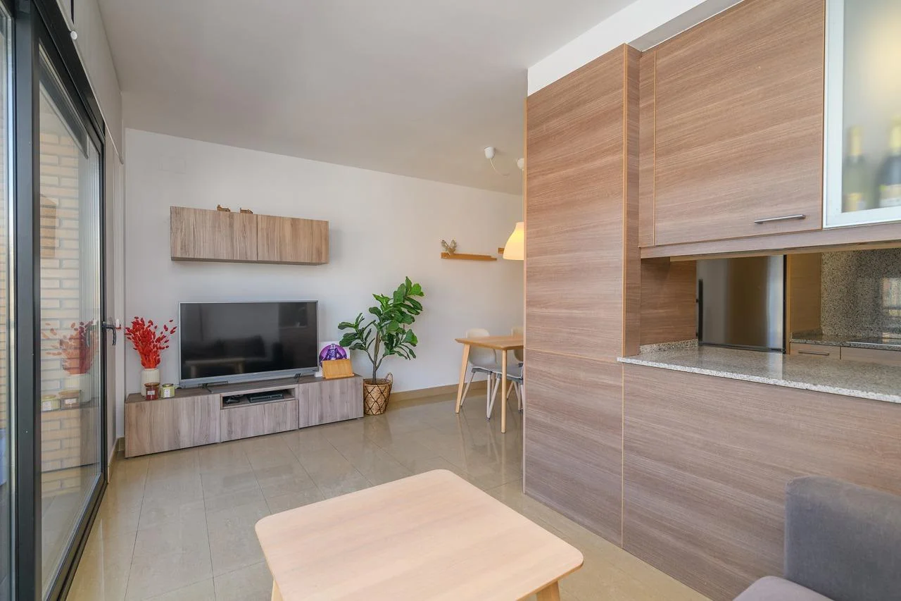 Tenanted Manresa duplex, three bedrooms