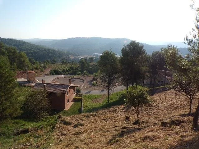 Residential development land in Avinyó