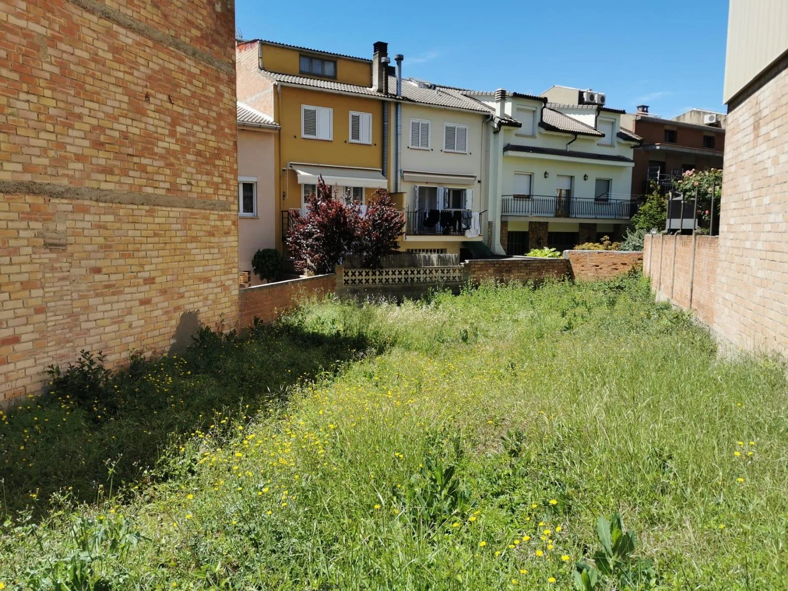 Sallent plot with 342 m² buildable