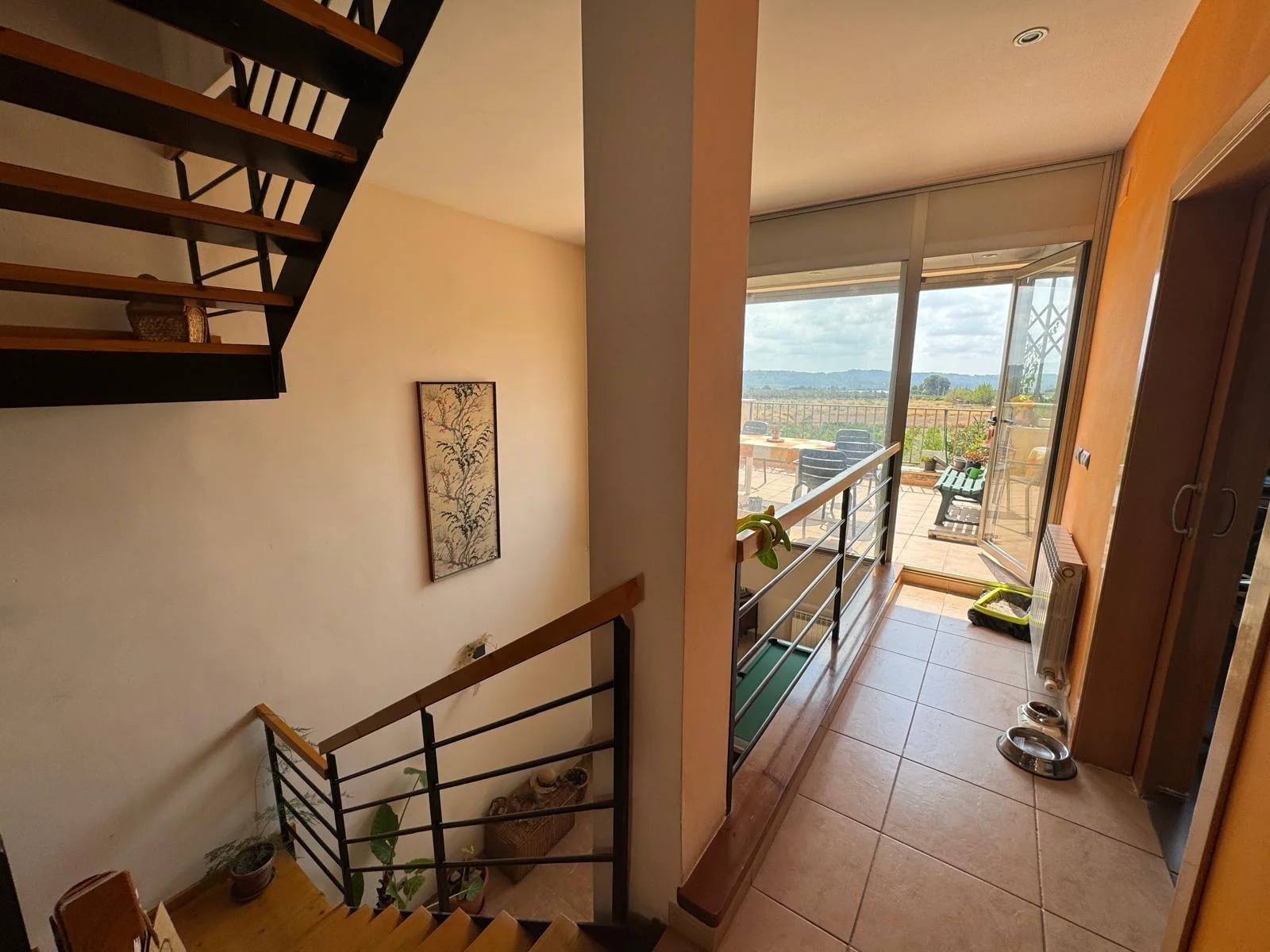 Three-floor El Milà house, 4 bedrooms