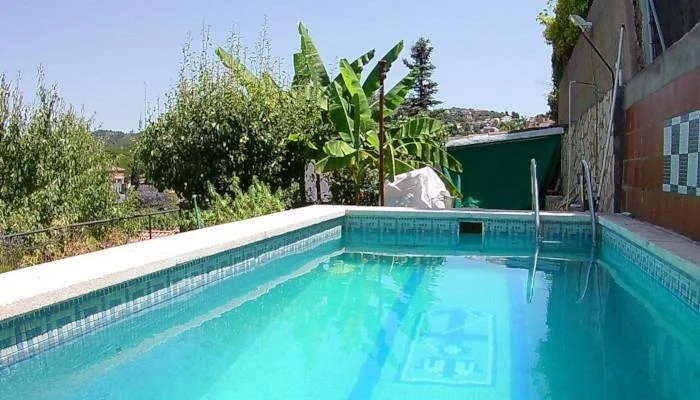 Chalet independiente cerca de Barcelona, cinco dormitorios