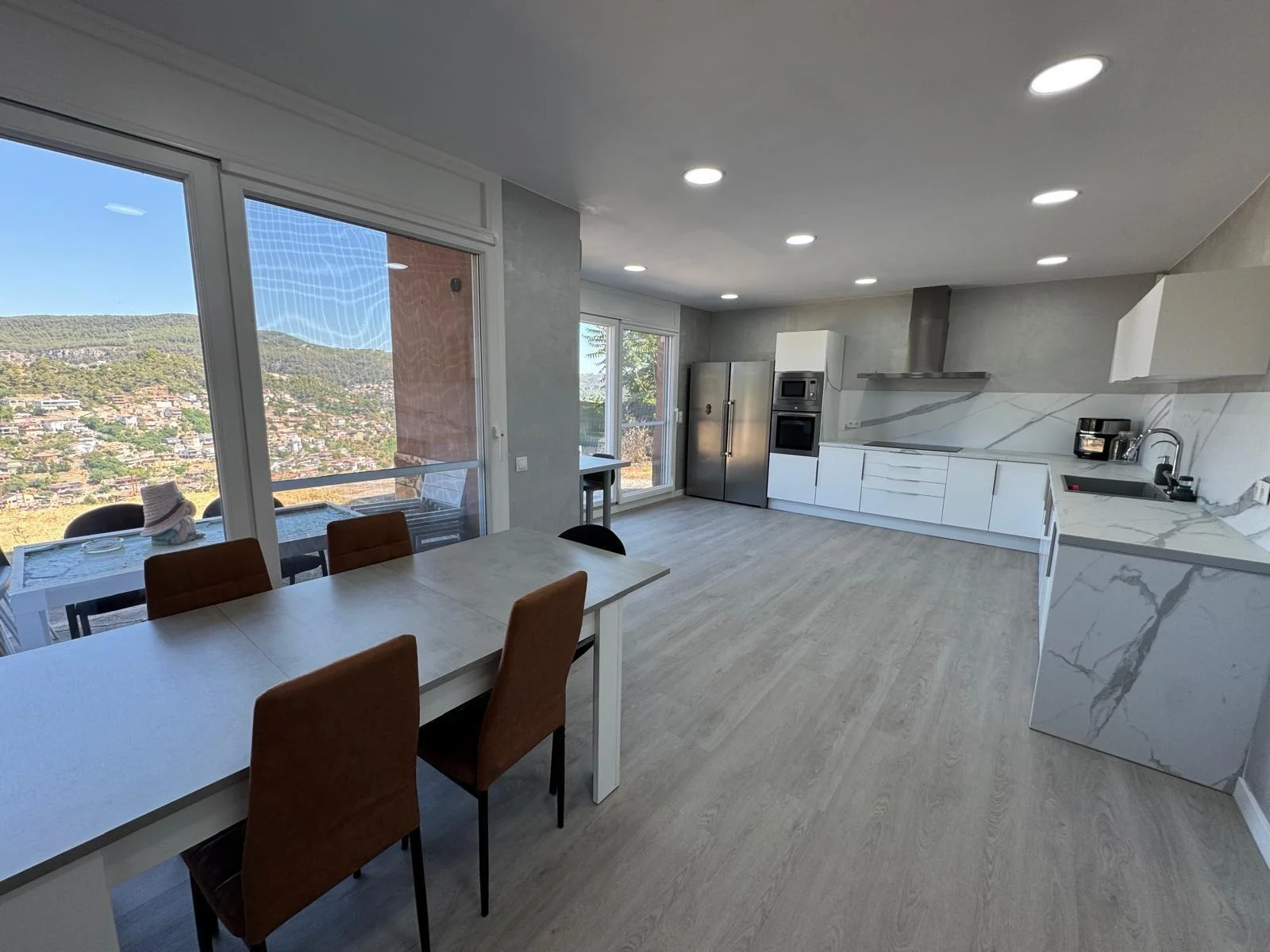 Reformed Vallirana chalet with garden