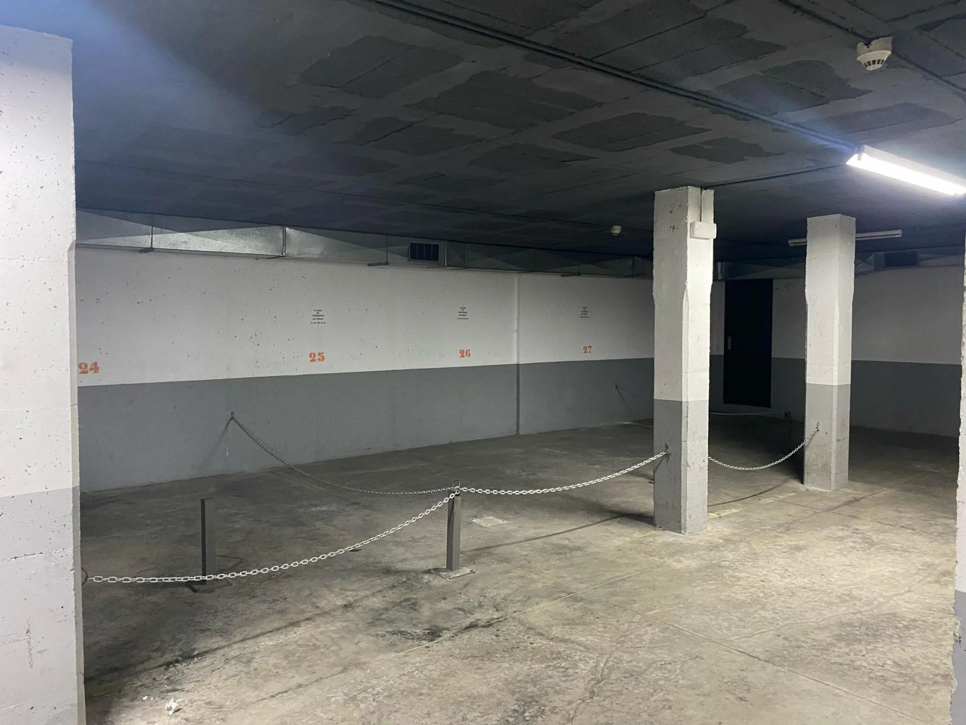 Varias plazas de aparcamiento en Piera