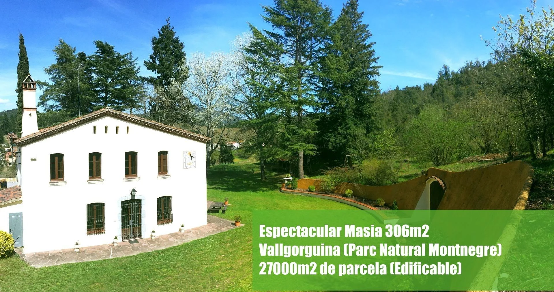 Restored rural house with 27,000 m²