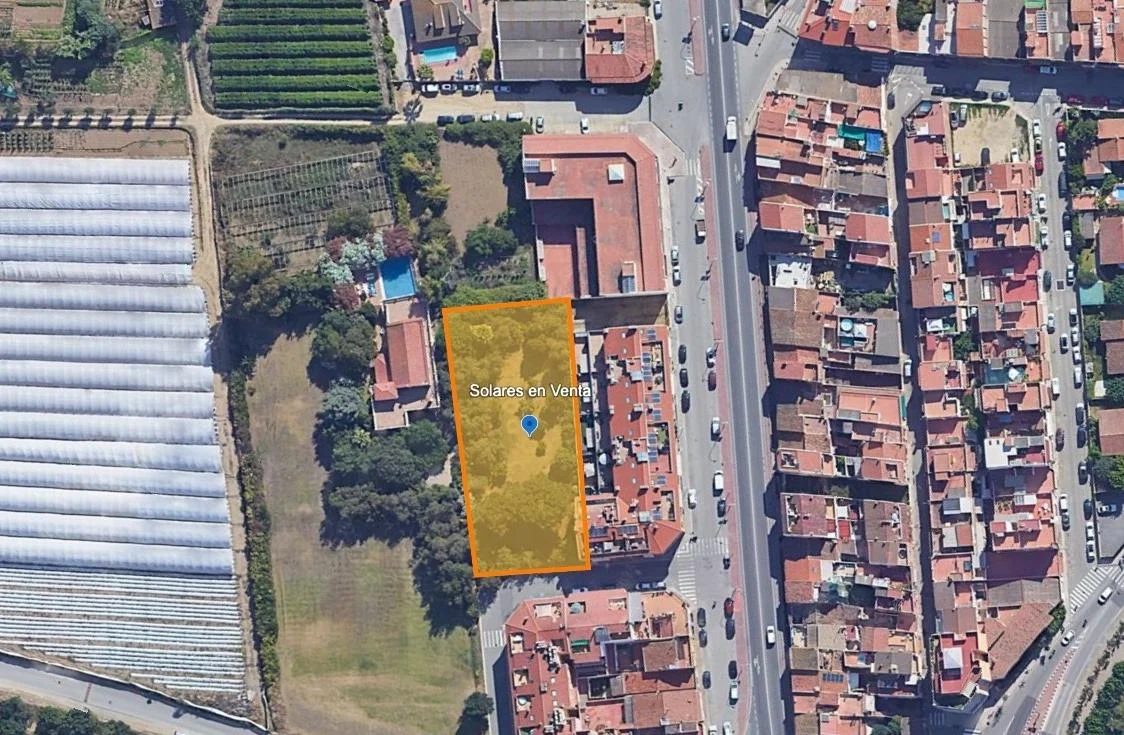 Urban plot with 3,150 m² buildability