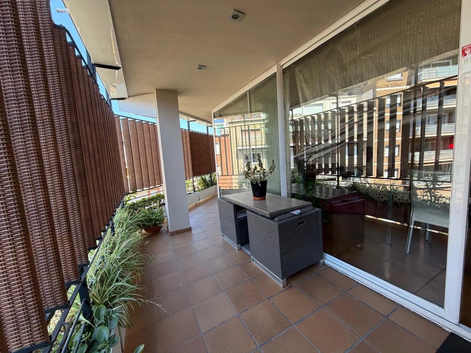 Bright Sant Gervasi penthouse, 3 bedrooms