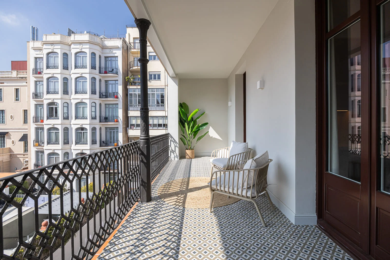 Renovated Quadrat de Or flat, four bedrooms