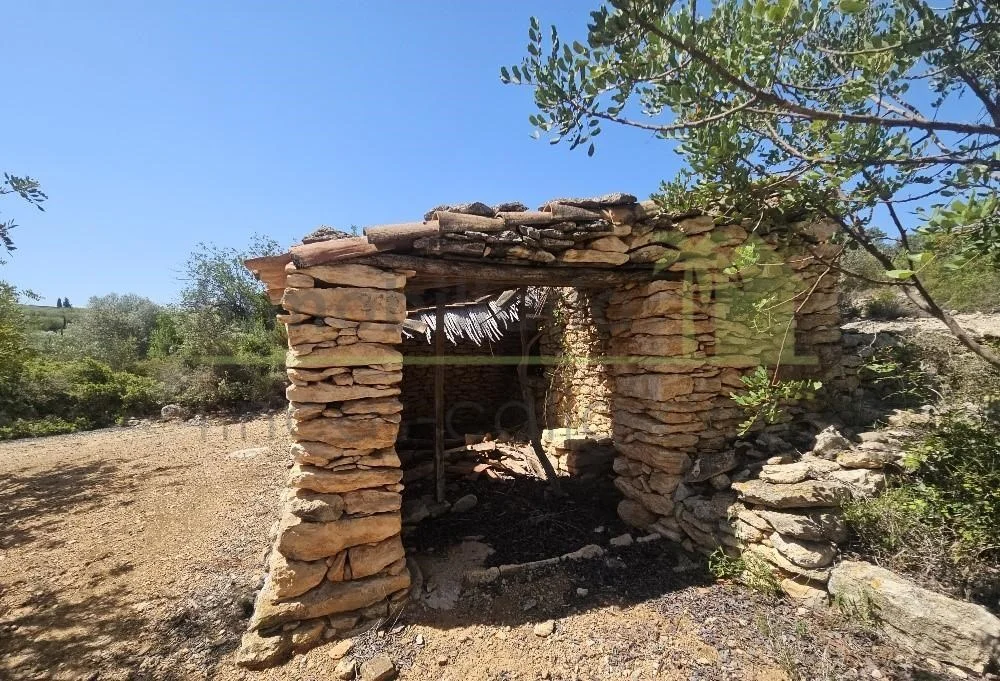 Terreno edificable en ladera cerca de Cervera