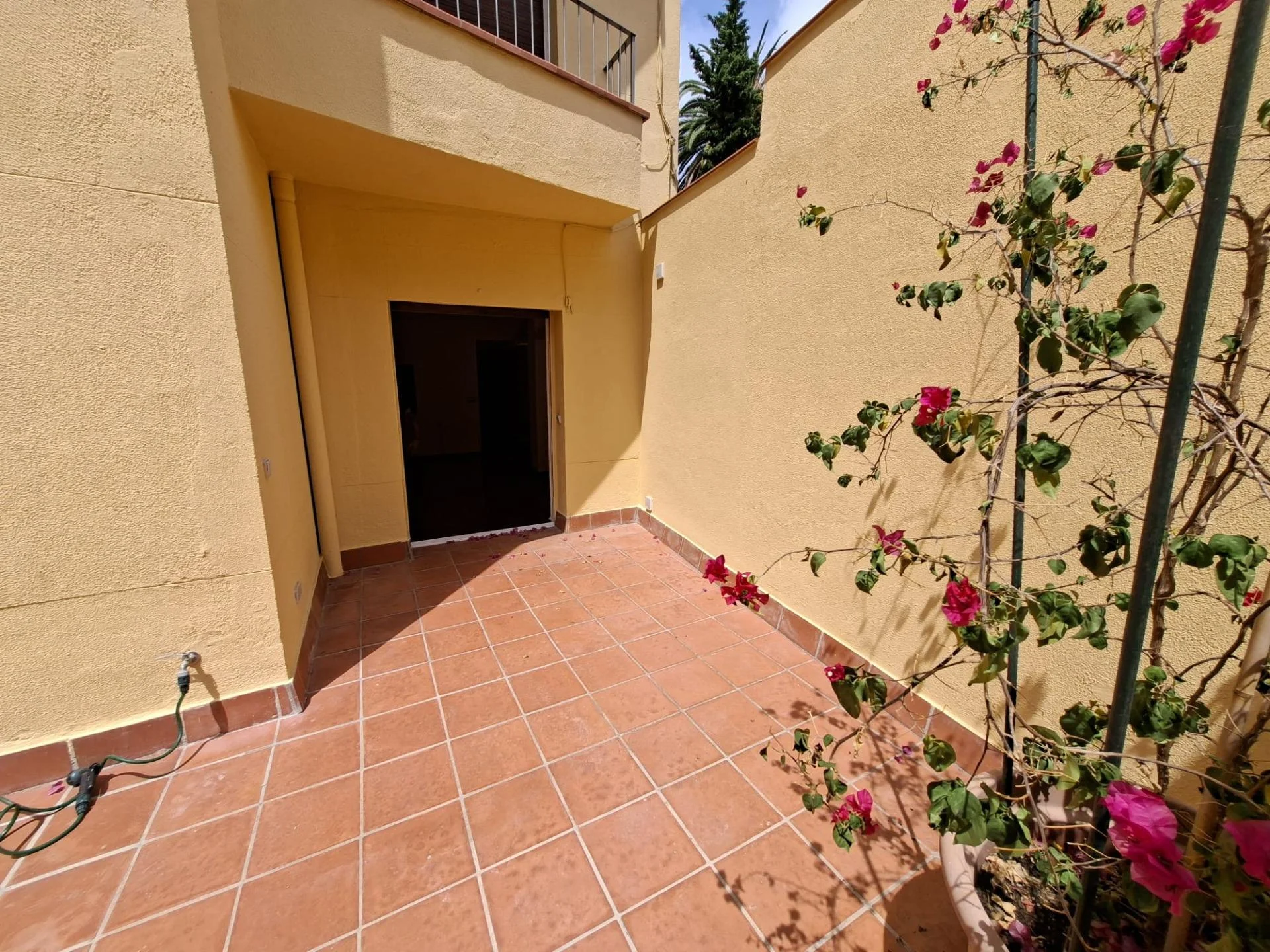 Ground-floor flat with 40m² patio