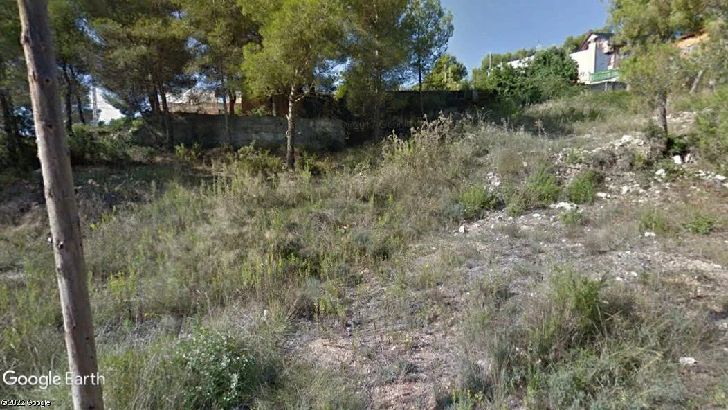 Parcela edificable de 493 m² en Canyelles