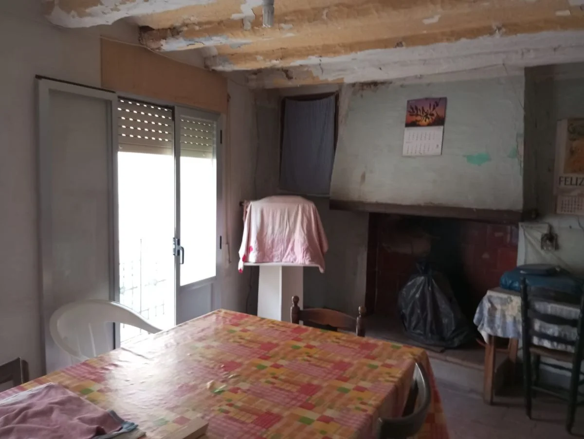 Reformable village house, 5 bedrooms