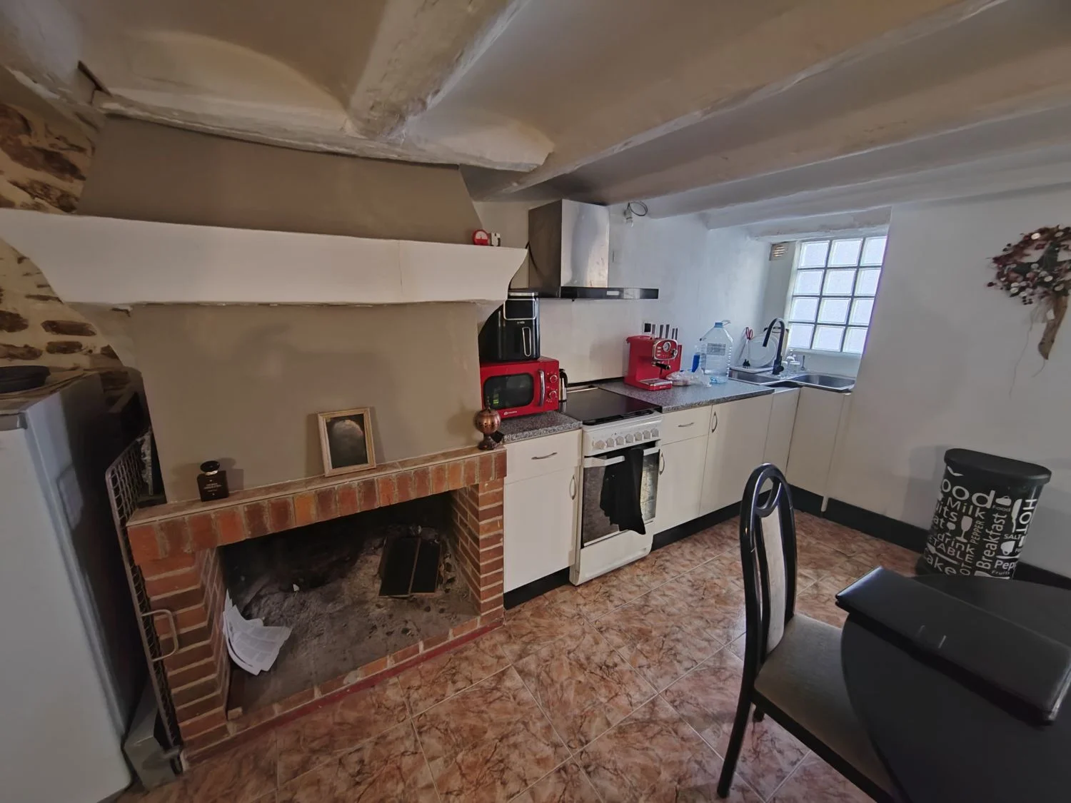 Ulldecona interior house with three floors