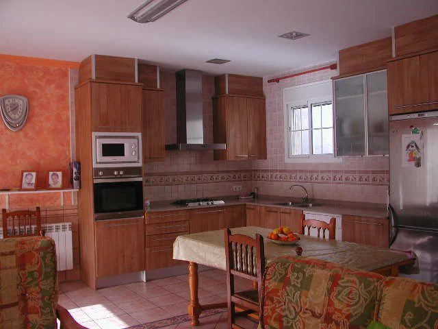 Large chalet in Remolins, 8 bedrooms