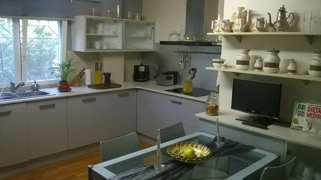 Chalet vallado con casa de invitados