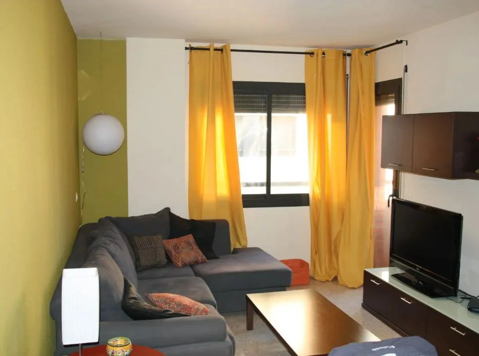Good-condition Tortosa duplex, four bedrooms