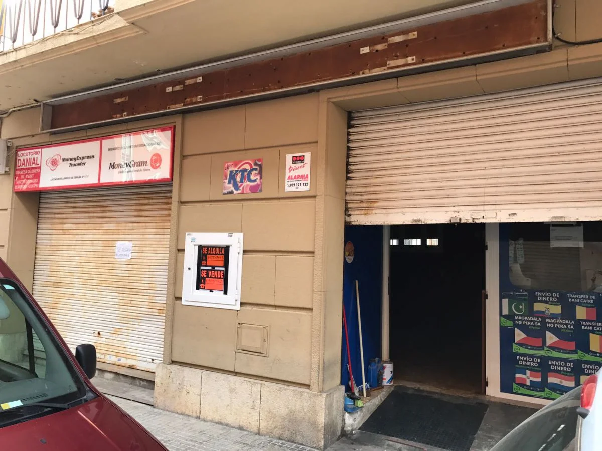 Local comercial a pie de calle cerca del centro