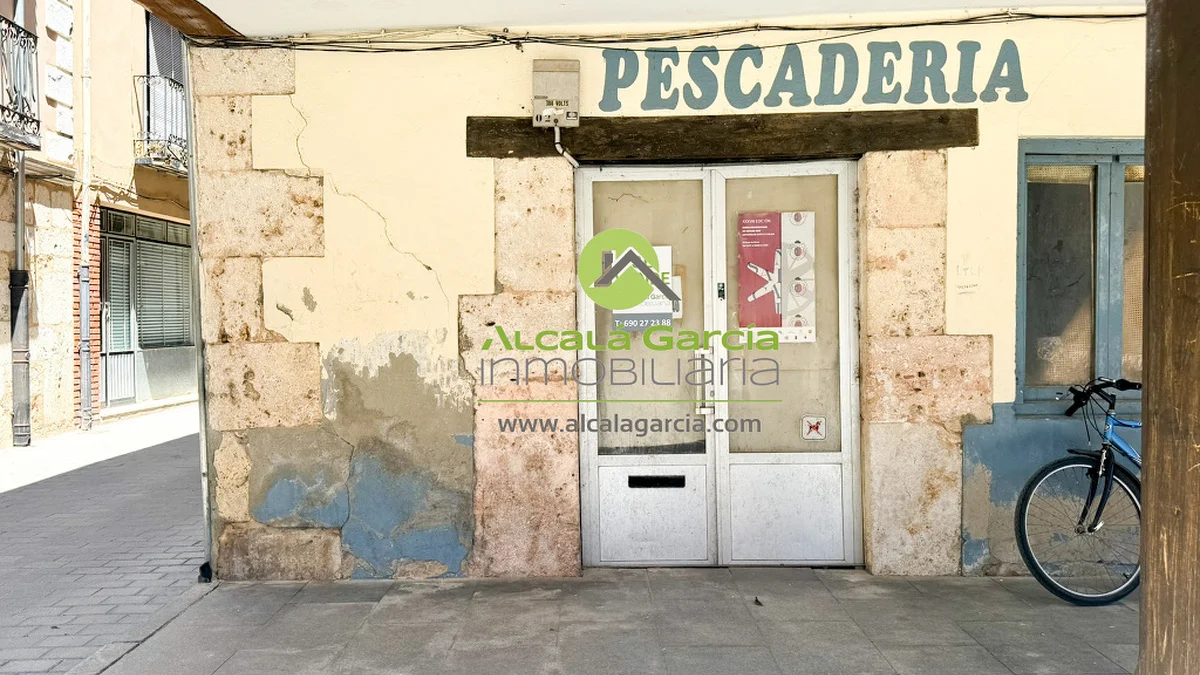 Local a pie de calle en El Burgo