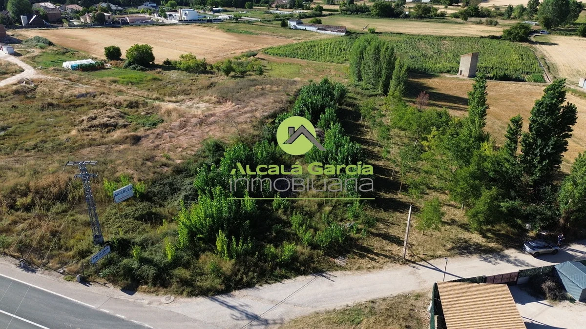 Urban plot near Duero river