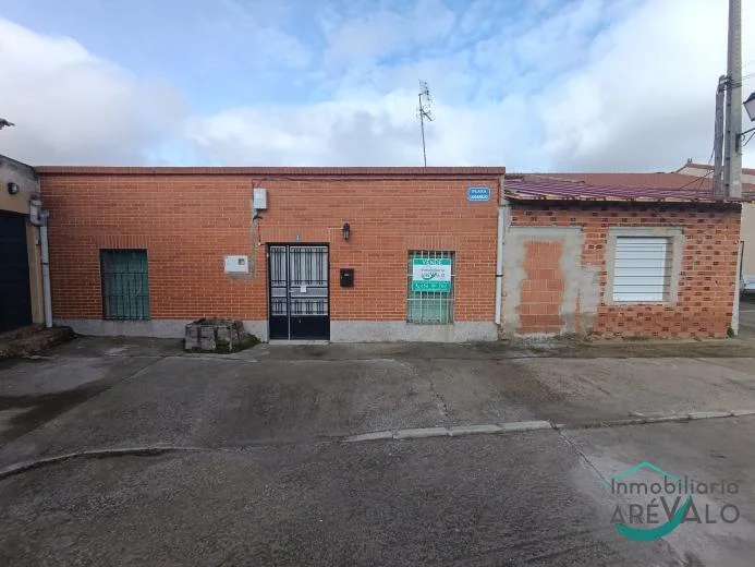 Proyecto de dos casas en parcelas separadas