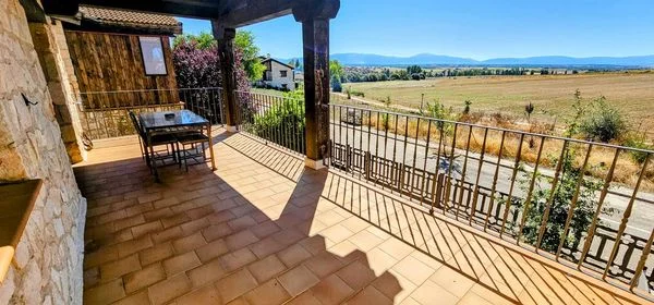 Rural chalet with 3 bedrooms and terrace