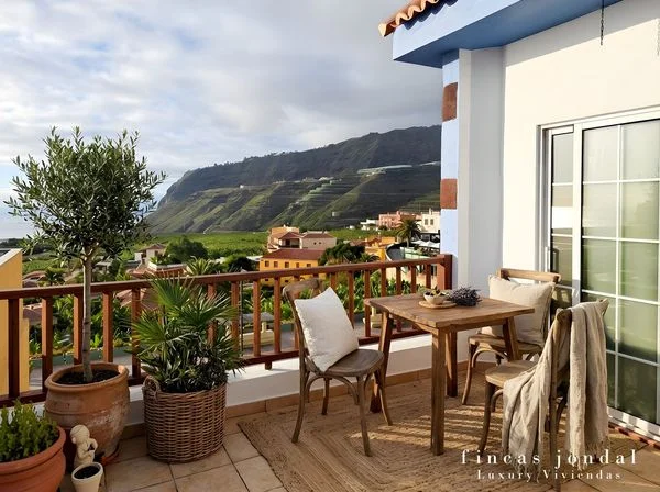 Historic Tazacorte townhouse, 260 m²