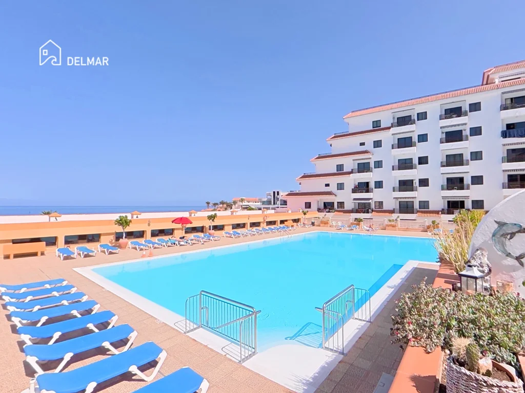 Apartamento con vistas al mar y terraza de 65 m²