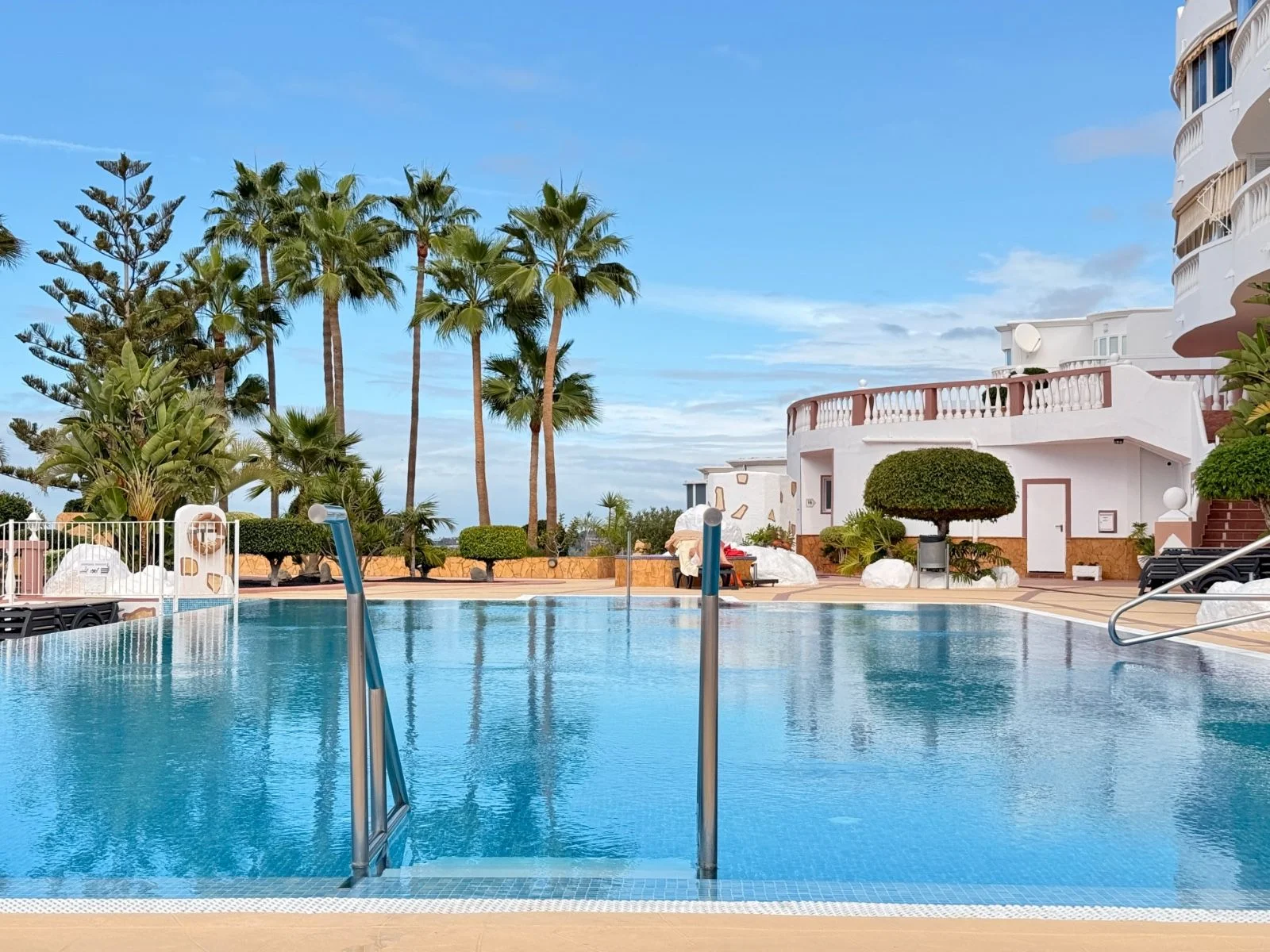Sea-view two-floor property in Adeje