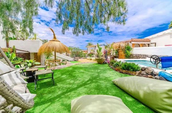 Renovated Chayofa townhouse, five bedrooms
