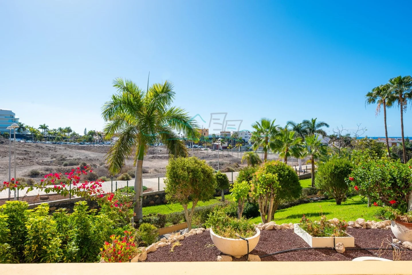 Corner apartment in Costa Adeje, 3 bedrooms