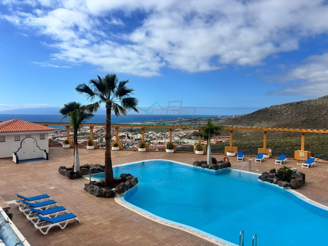 Apartamento reformado en Costa Adeje, 2 dormitorios