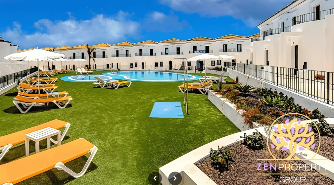 Dúplex de dos dormitorios en resort de golf