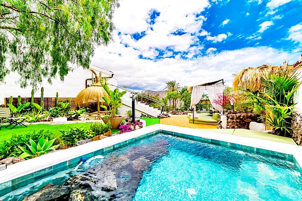 Refurbished Chayofa villa, five bedrooms