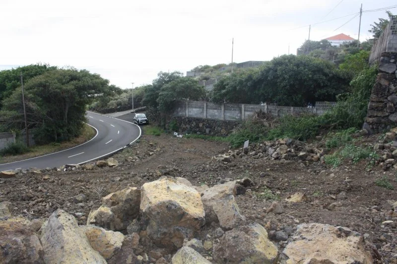 Rural plot in Mazo, 1,600 m²