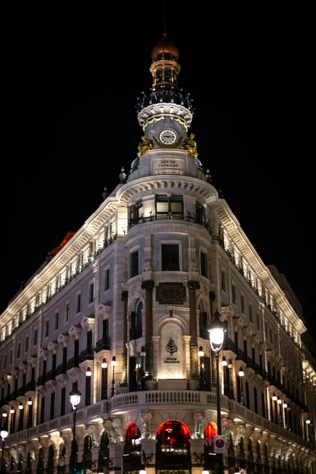 Hotel de cinco estrellas, 32.000 m² en Madrid