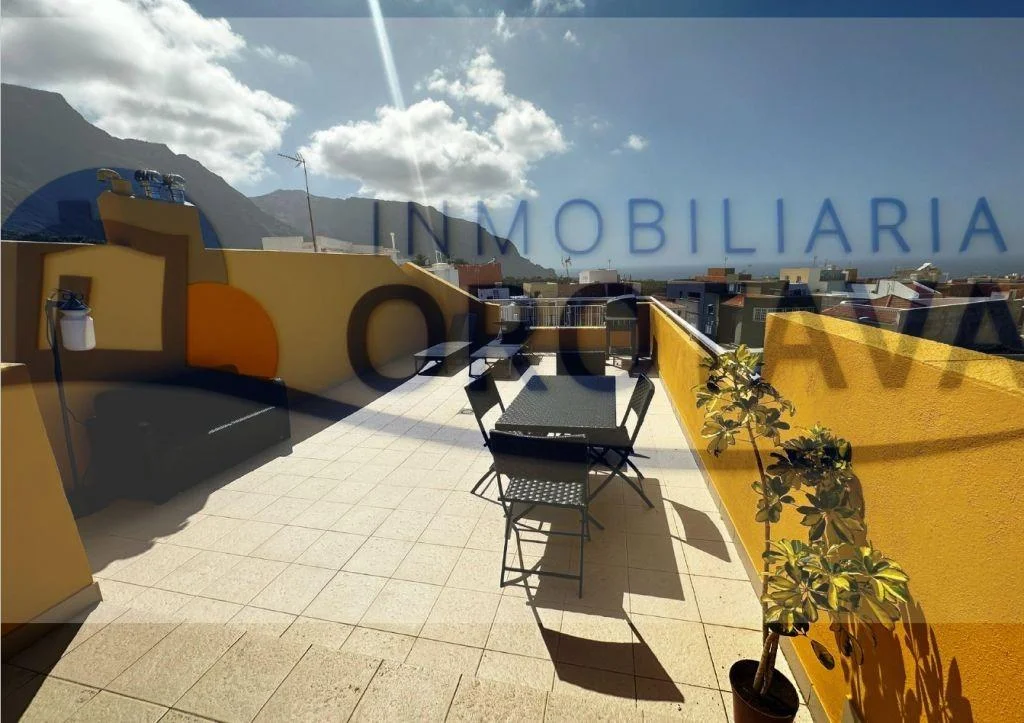 Buenavista penthouse with 40 m² terrace
