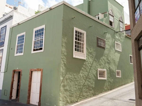 Edificio histórico mixto de 317 m²