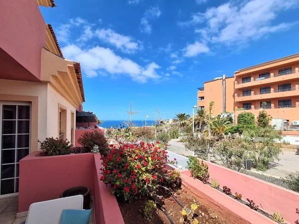 Spacious El Duque flat, three bedrooms