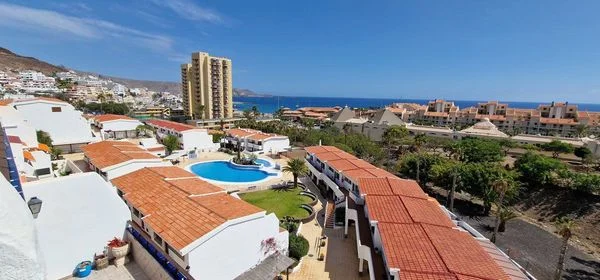 Ático dúplex con vistas al mar y cuatro dormitorios