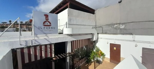 Restaurante a pie de calle en San Eugenio